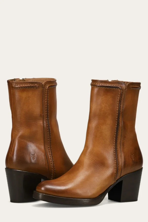 Frye Jean Short Inside Zip Hot