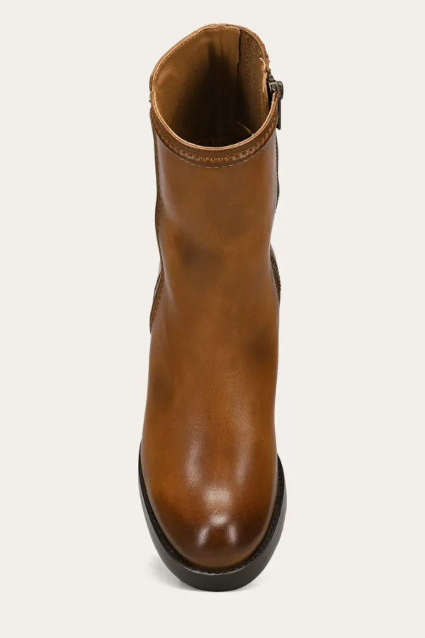 Frye Jean Short Inside Zip Hot