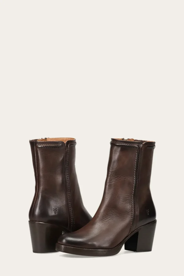 Frye Jean Short Inside Zip Hot