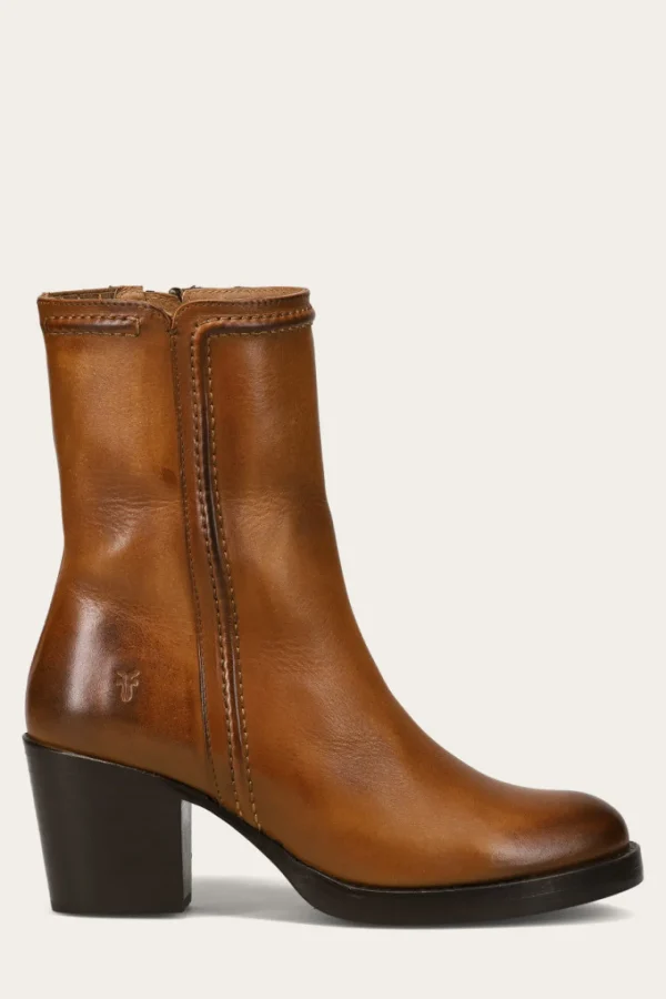 Frye Jean Short Inside Zip Hot